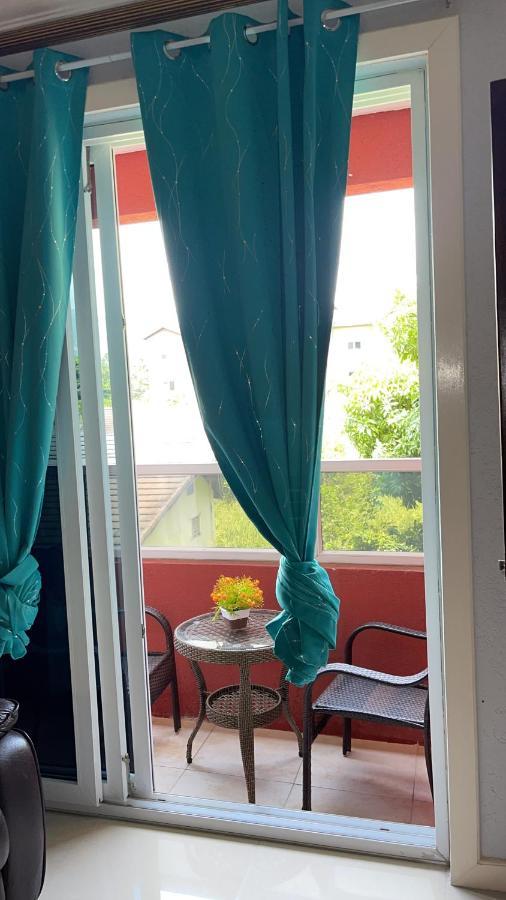 Jamrock Suites キングストン エクステリア 写真
